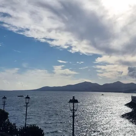Lanzarote Harbour View * Тиас