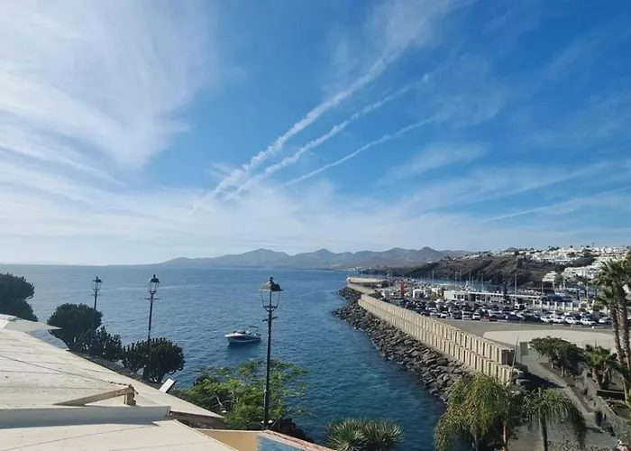 Lanzarote Harbour View Apartman *